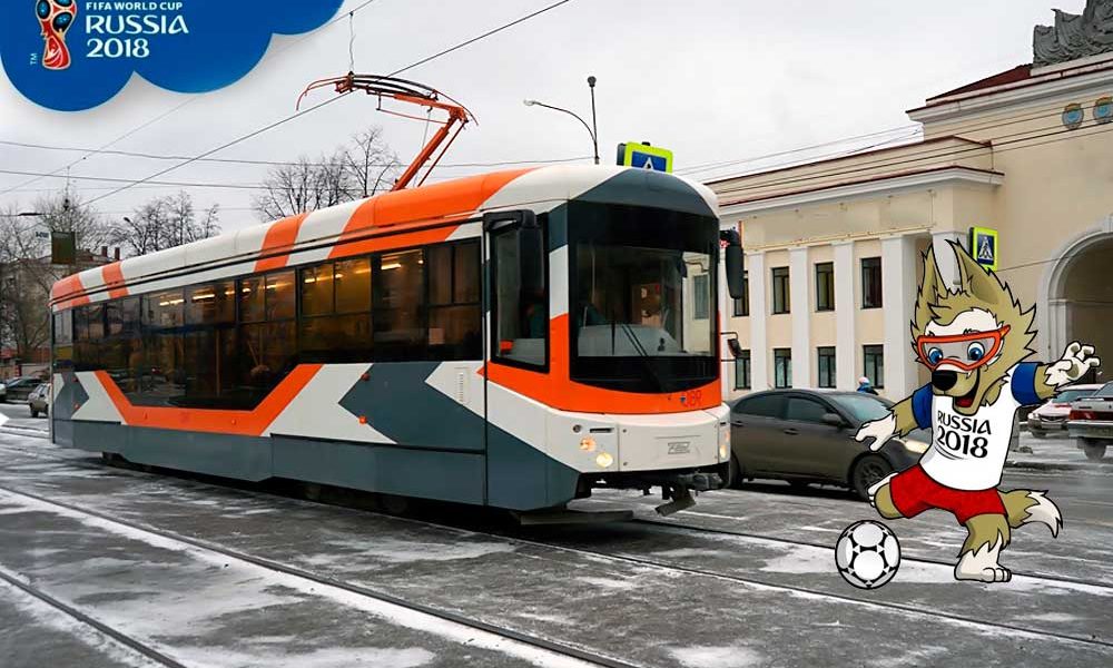 Укладка бесшумных трамвайных рельс в уральской столице